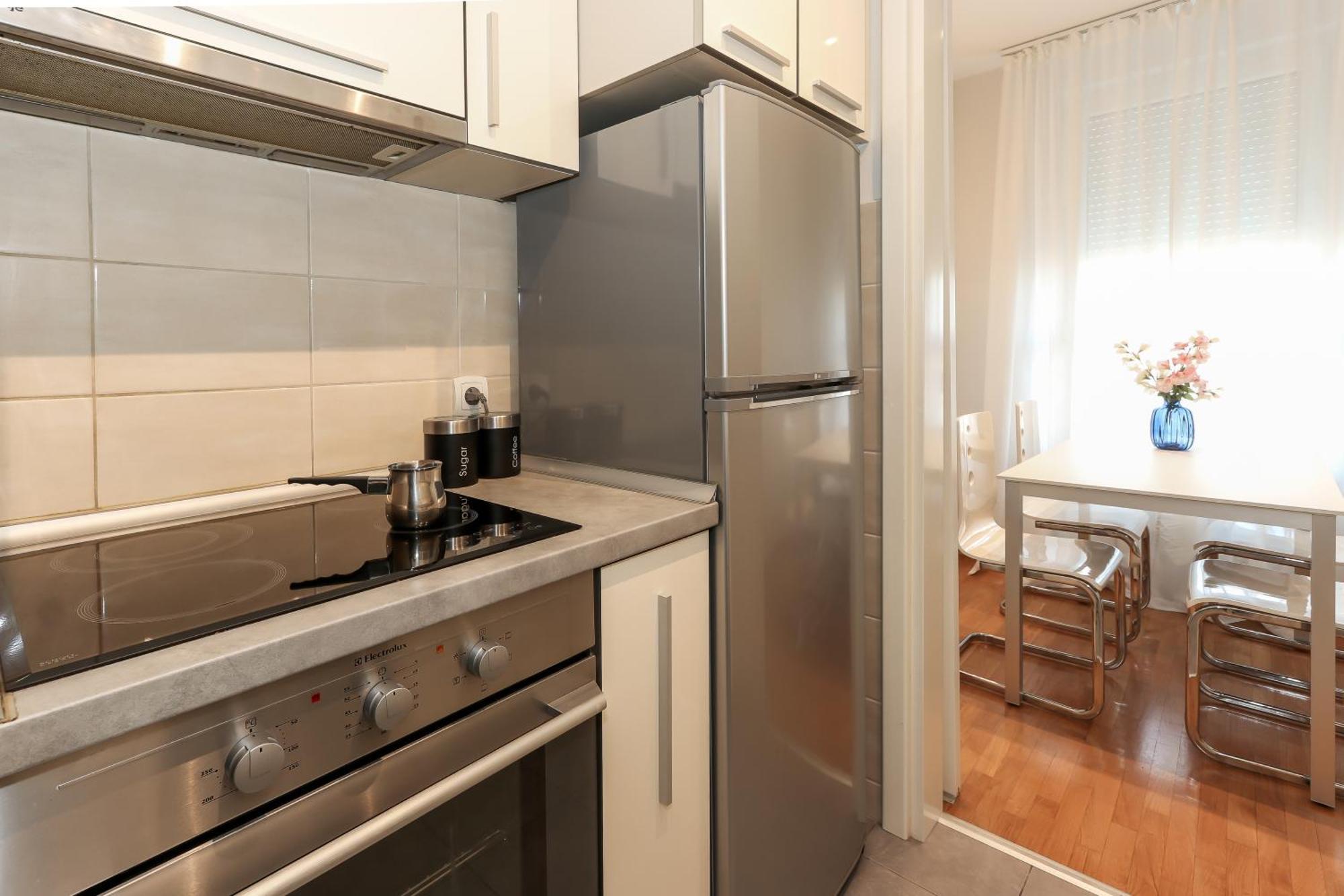 New Belgrade Apartments, Parking 5 Eur Per Day Ngoại thất bức ảnh