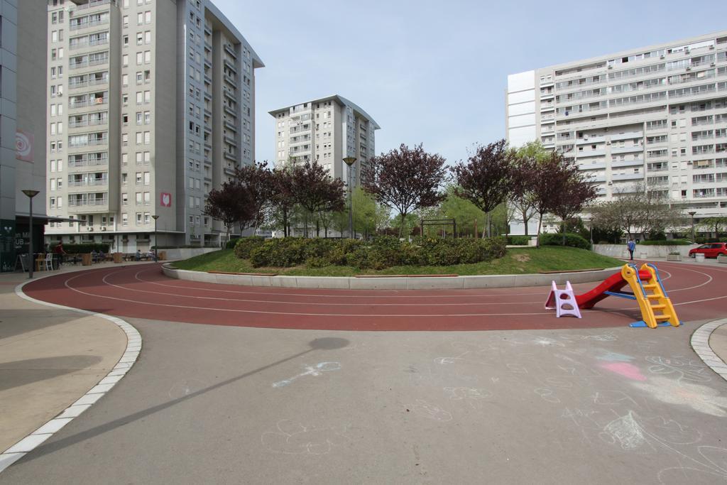 New Belgrade Apartments, Parking 5 Eur Per Day Ngoại thất bức ảnh