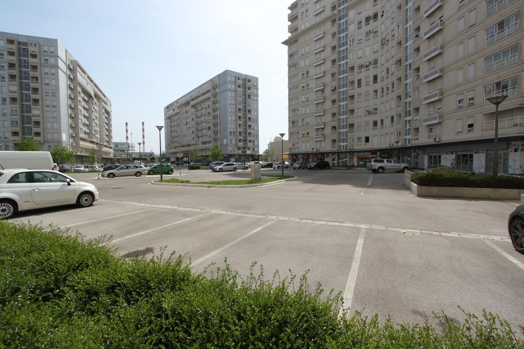 New Belgrade Apartments, Parking 5 Eur Per Day Ngoại thất bức ảnh